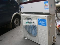 空调 维修 不制冷、不制热等 柜机、挂机等 精修空调，冰箱